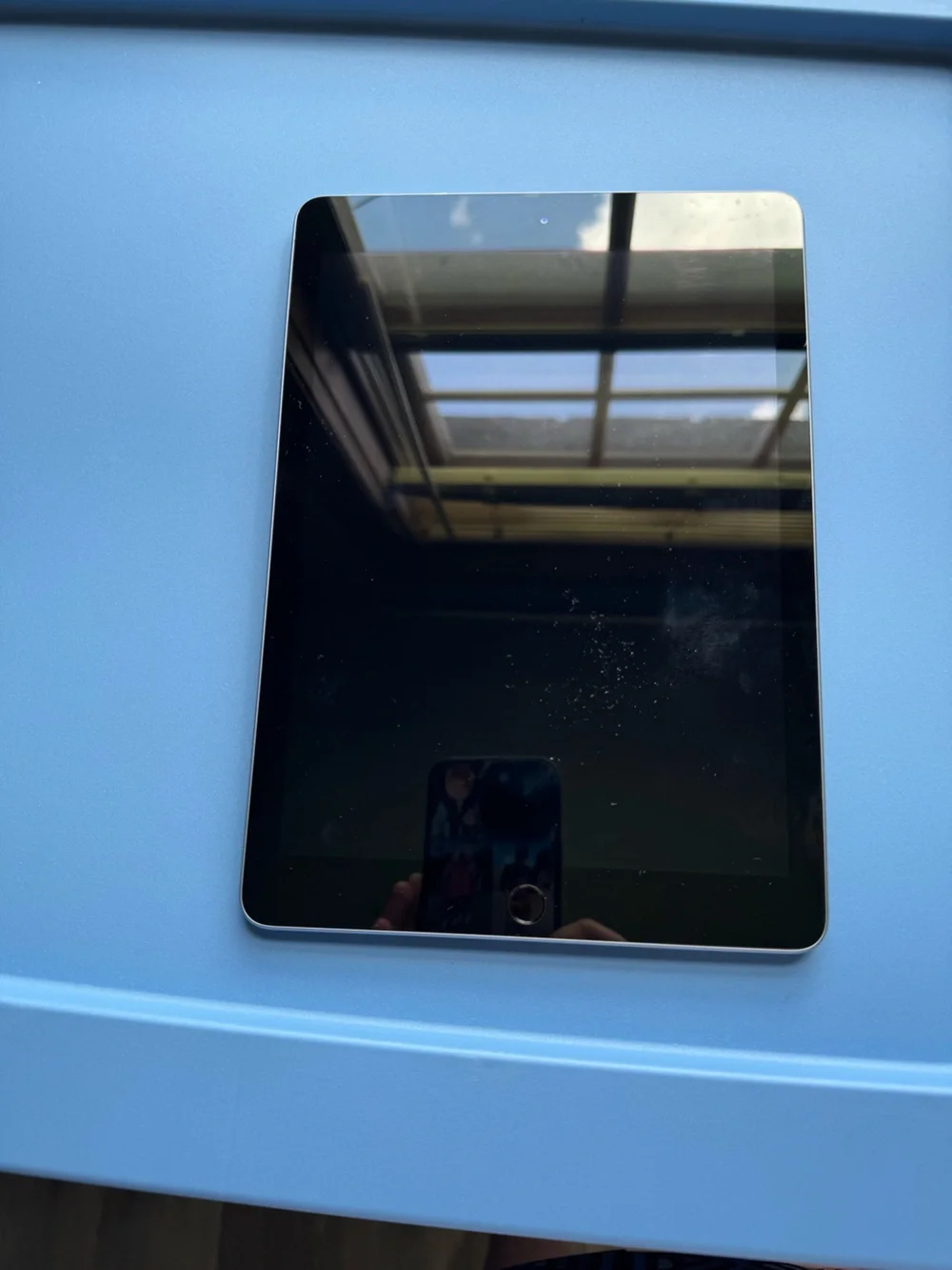 Apple iPad 32GB Space Gray-WiFi Only